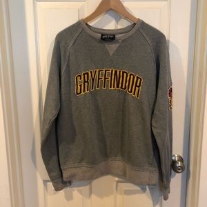 Universal Studios Gryffindor sweatshirt